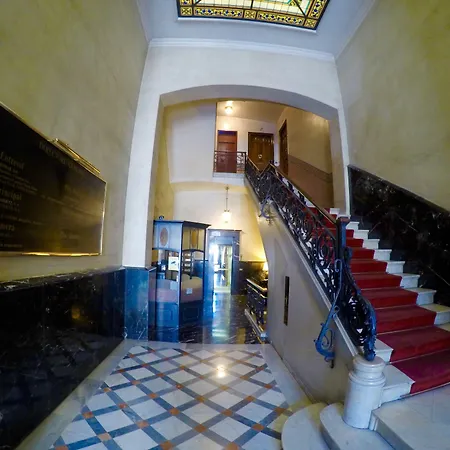 Alternative Creative Youth Hostel Barcelona-2